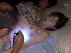 ACHJ-023 Mariko Sada là một con điếm sử dụng những kỹ thuật tuyệt vời và lời nói tục tĩu để bắt con vật cưng thích bị ngược đãi của mình phải chịu đựng sự xuất tinh cho đến chết! !